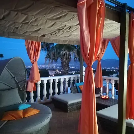 Chalet Benidorm 빌라 La Nucía